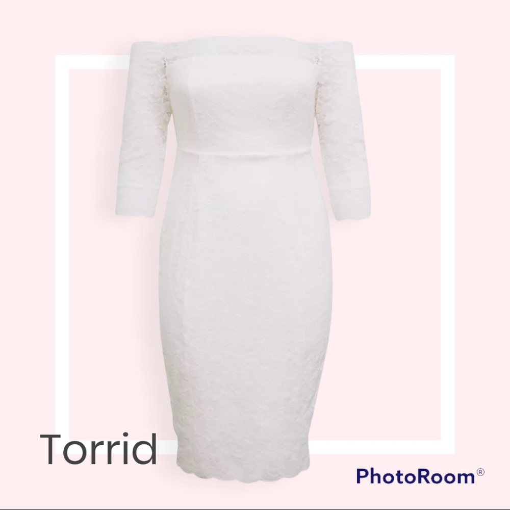 BNWT Torrid Wedding/Special Occasion Dress- Off The Shoulder Body Fitting